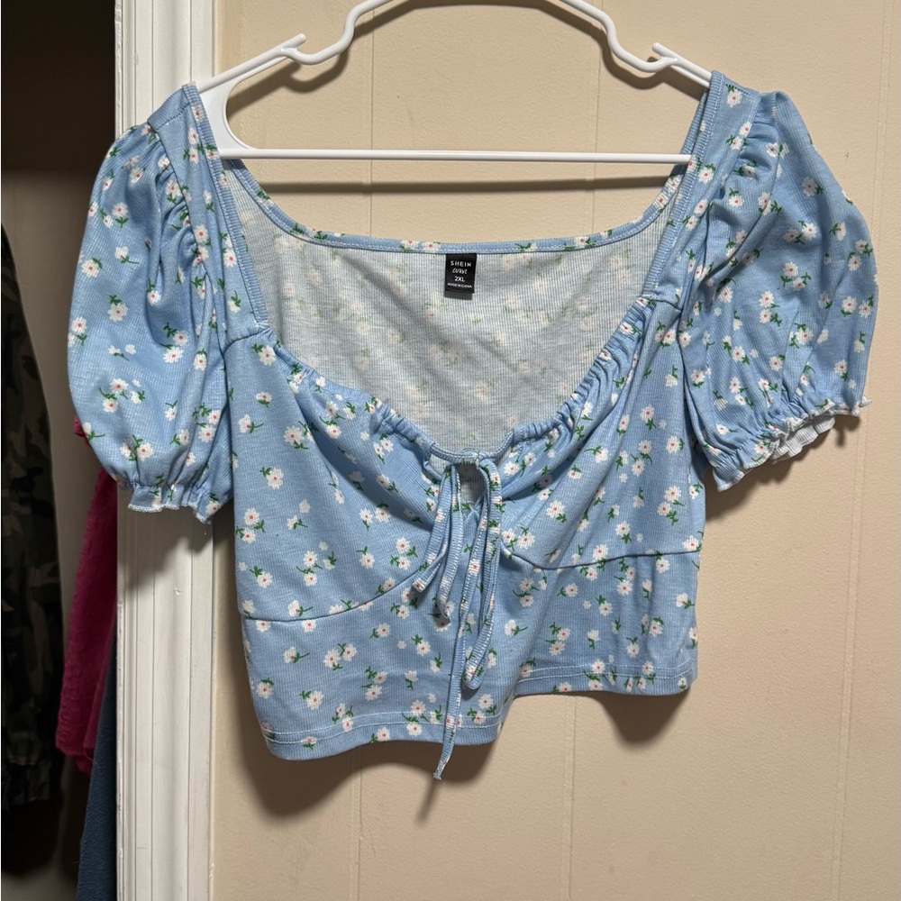 SHEIN Blue Floral Puff Sleeve Blouse